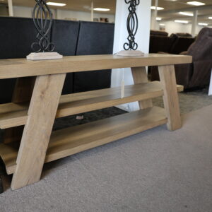 Modern Oak-Finish Console Table / Tv Stand
